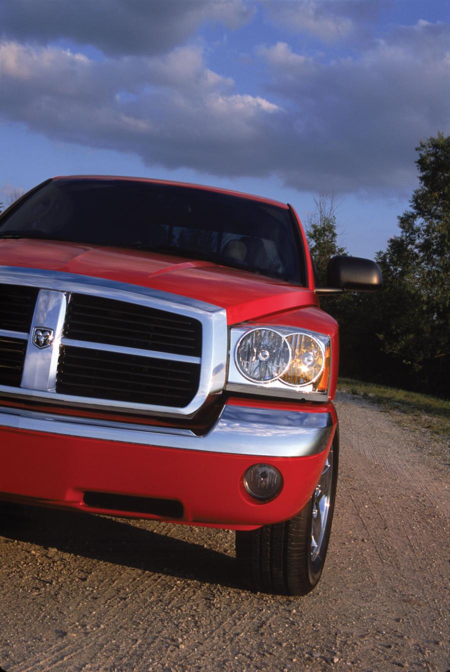  Dodge Dakota 2005 года  (фото 16 из 43)